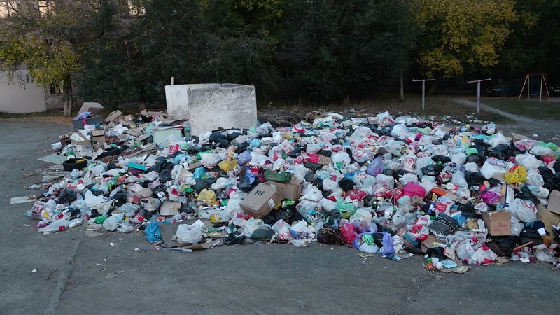 Несанкционированная свалка в городе. Несанкционированная свалка в городе